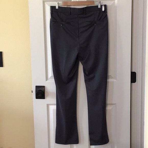 Golf Pant for Men. - Picture 4 of 9